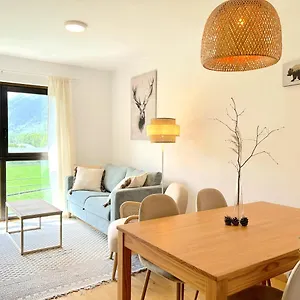 apartament-de-disseny-rstic-amb-vistes-by-rural-dneu.catalonia-hotels.com/